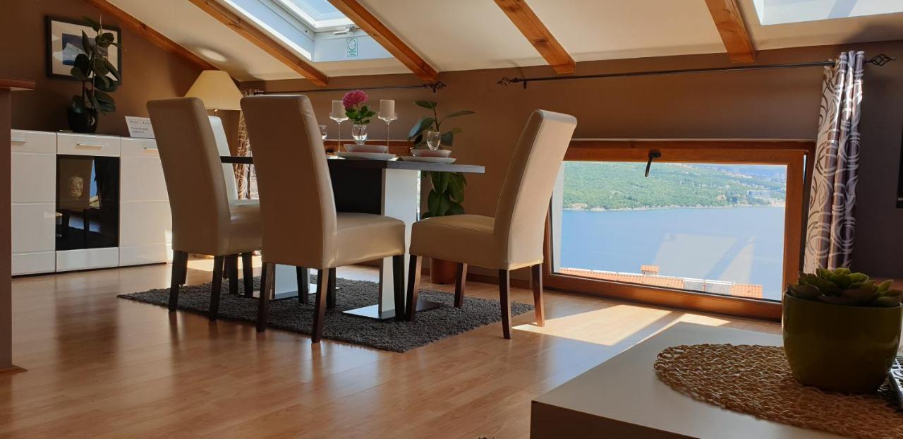 Apatmani Milena Apartamento Opatija Exterior foto